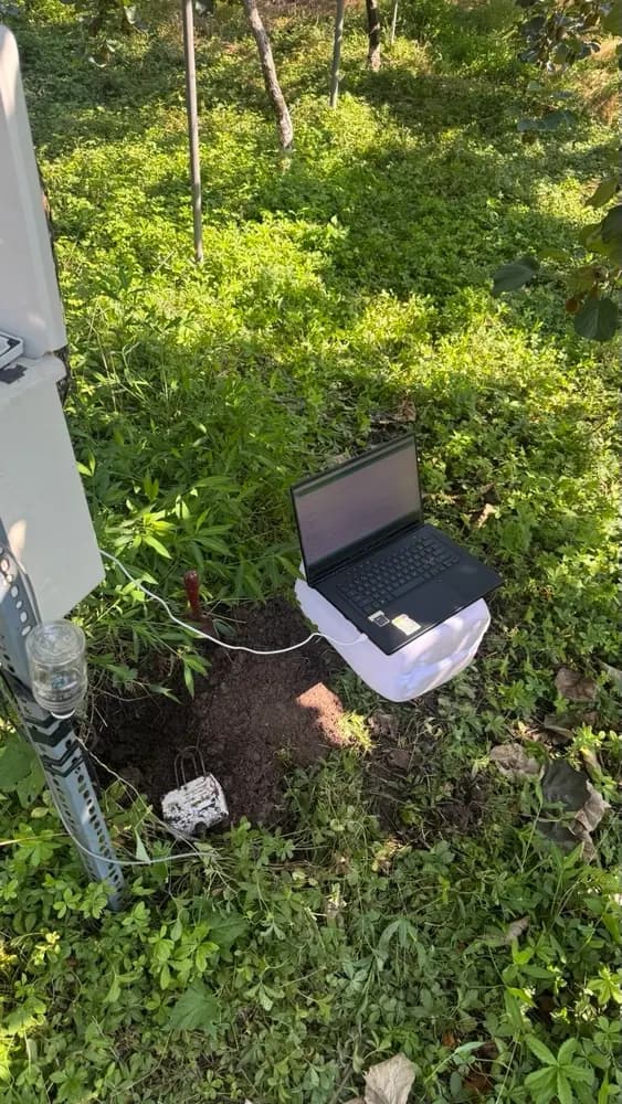 Inspecting the device and making changes to connect it to the AgriBit server